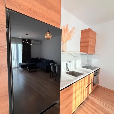 Solix Skyline Appartement Tirana